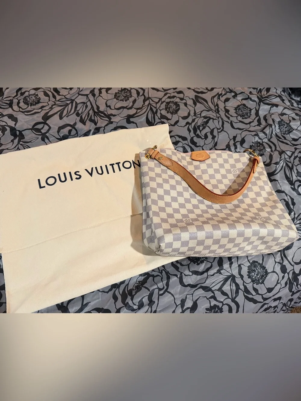 Louis  Vuitton Damier Azur Graceful MM